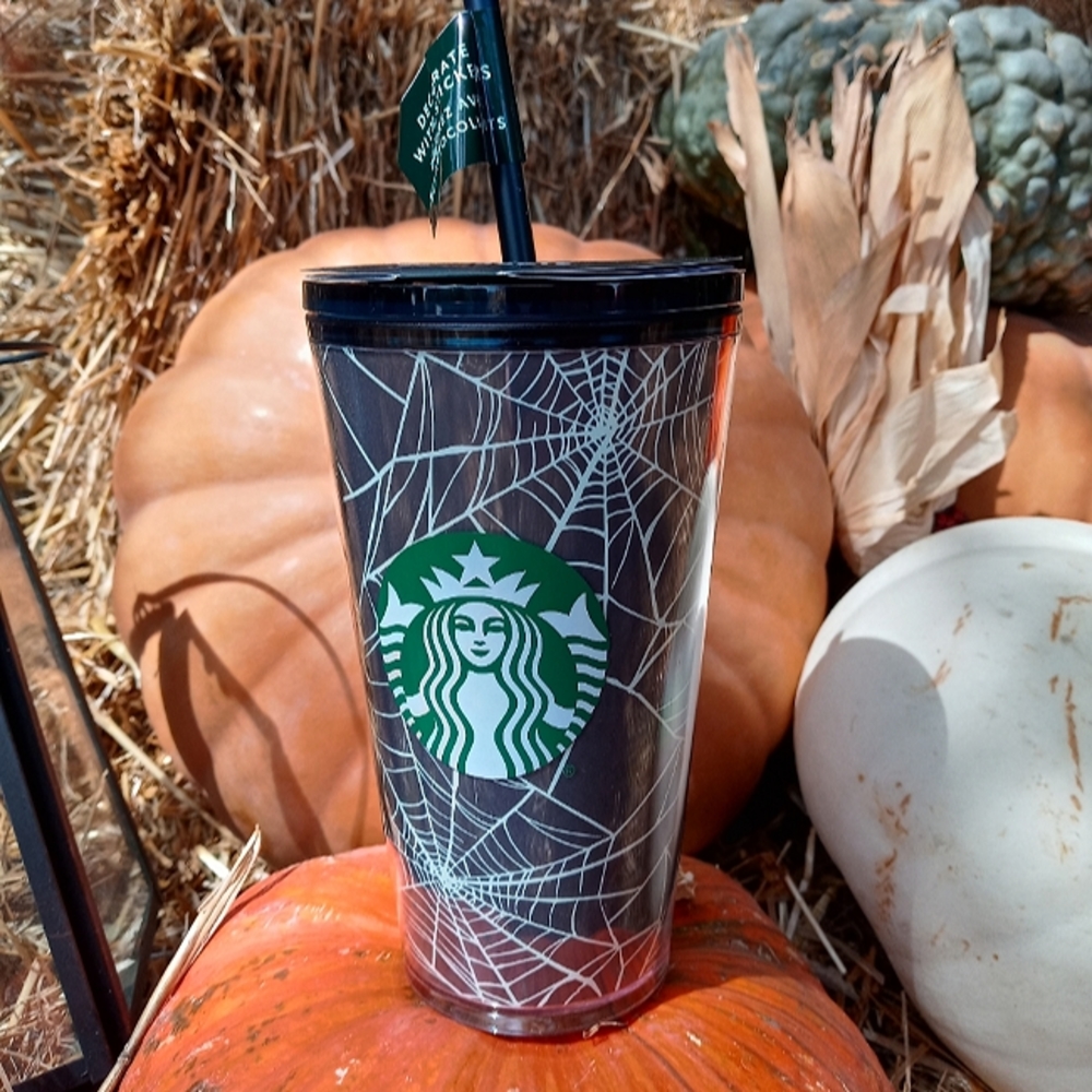 🎃 2021 Starbucks Spider Web Tumbler